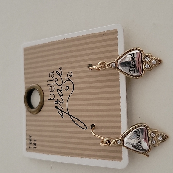 Bella Grace Earrings - Picture 1 of 4